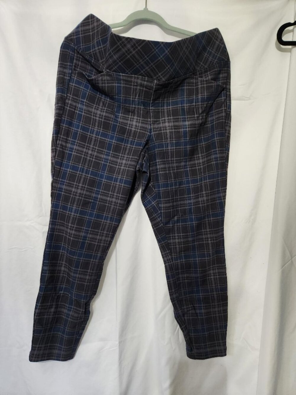 Studio by Torrid Luxe Ponte Pixie Skinny Pants Town Plaid Phantom Size 2R